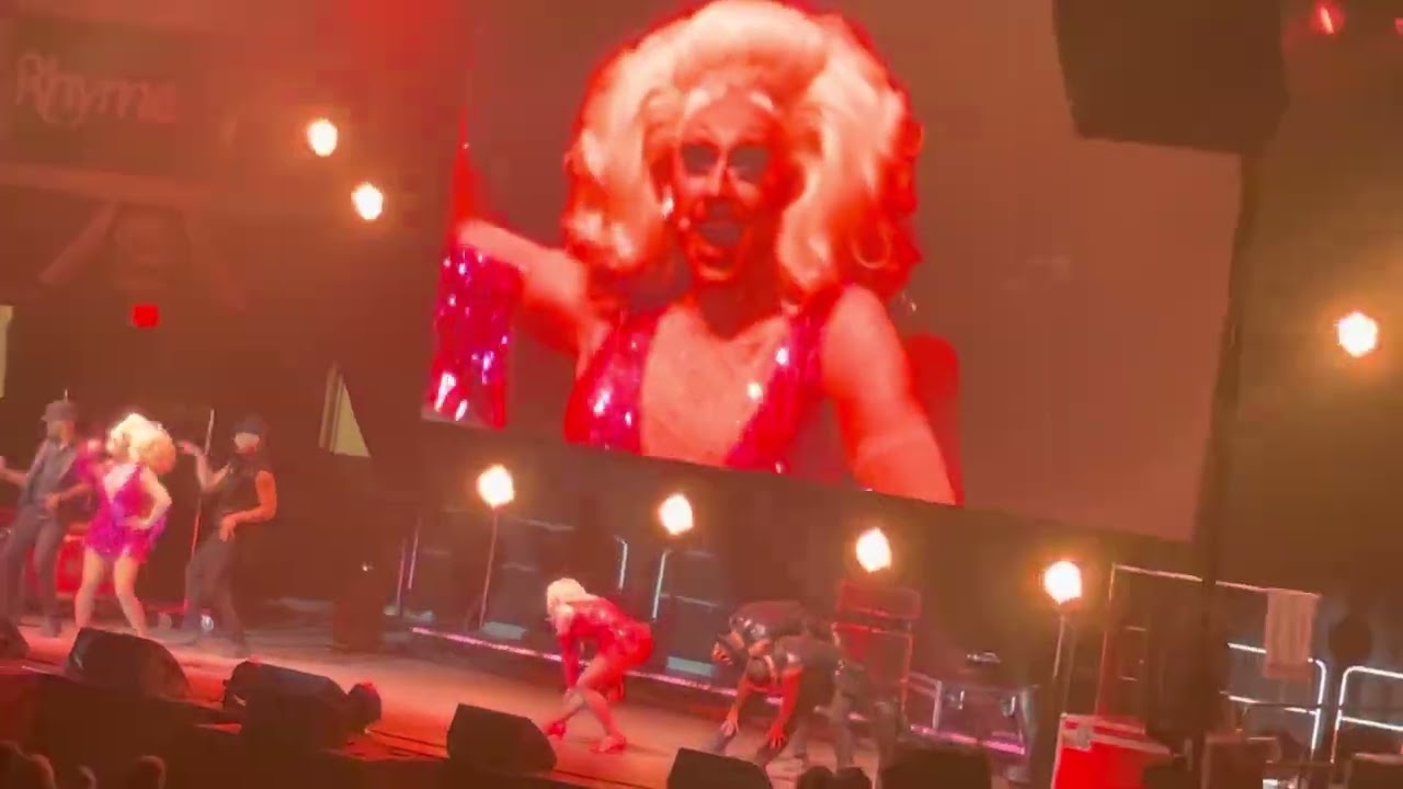 Trixie & Katya Live - Finale (Oshkosh, WI) (2/23/2023)