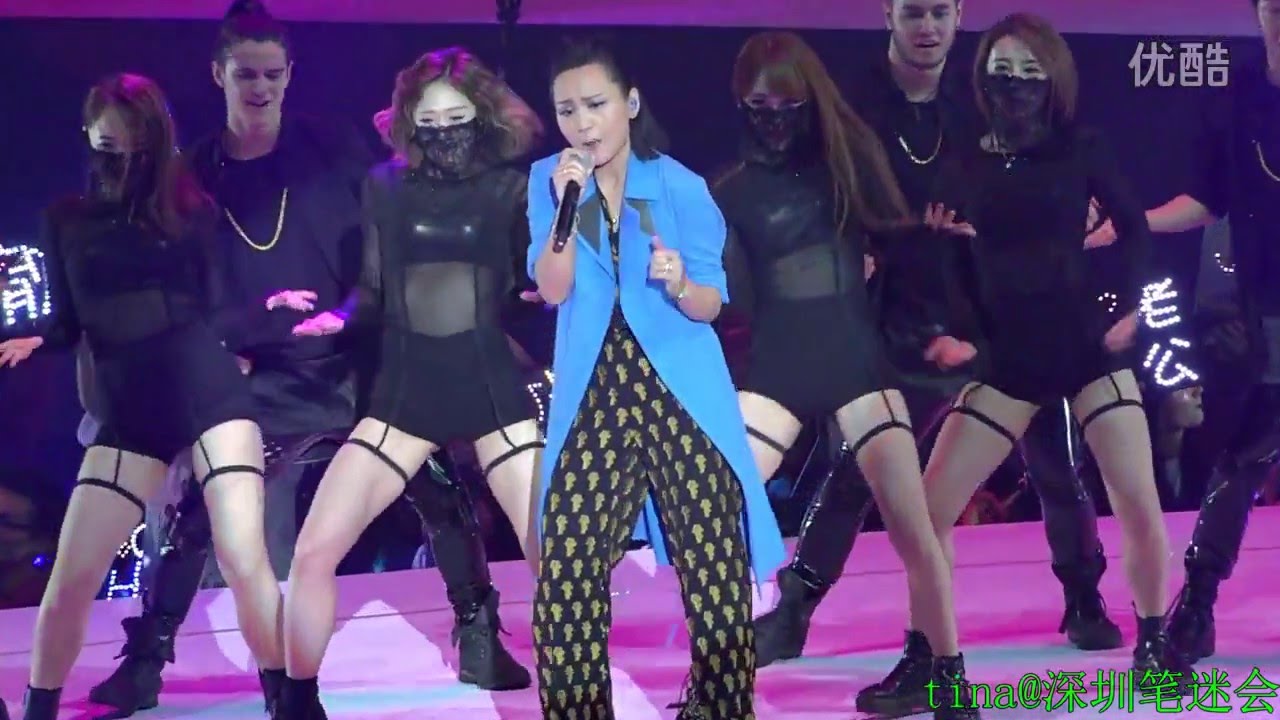 [FanCam] 2016QQ Music Awards Bibi Zhou（周笔畅） part.