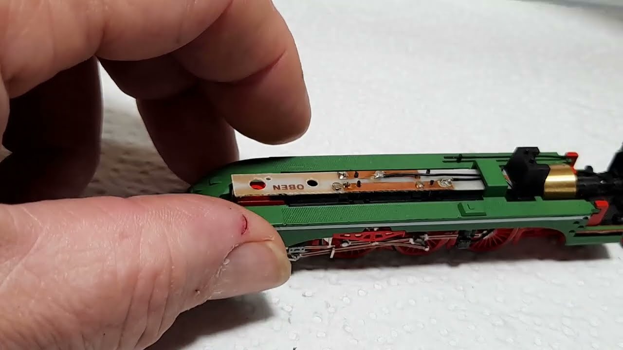 BR 02 von Arnold Reparatur für einen lieben Abonnenten