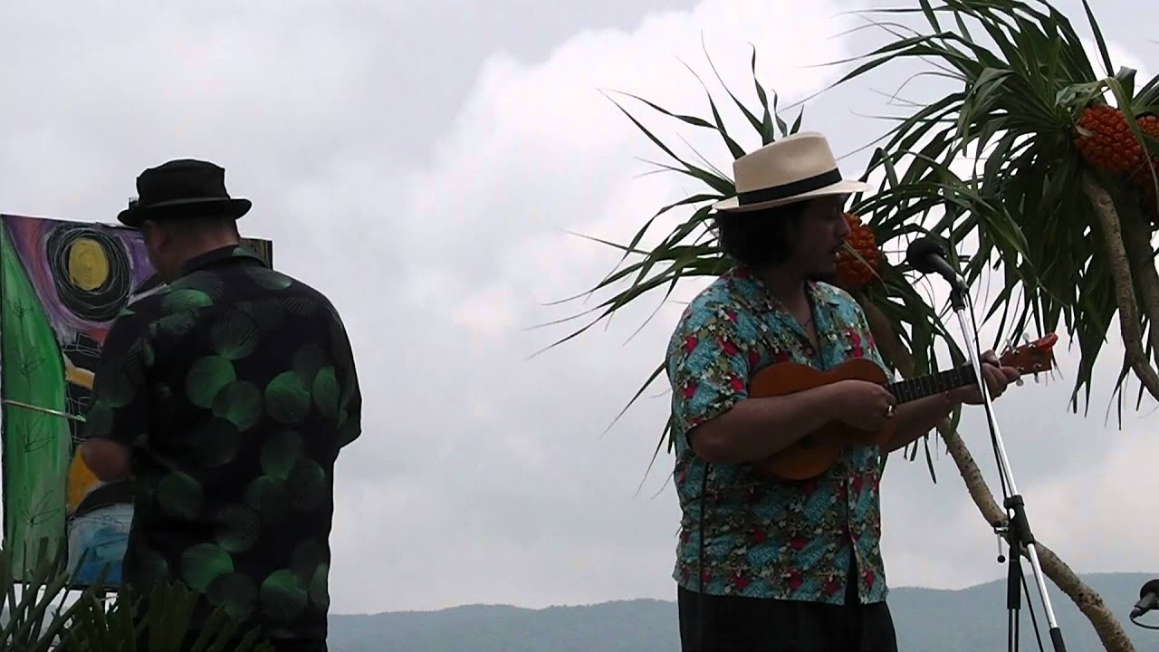 船浮音祭り（２０１２年）・ＭＯＮＧＯＬ８００のキヨサクさん～２