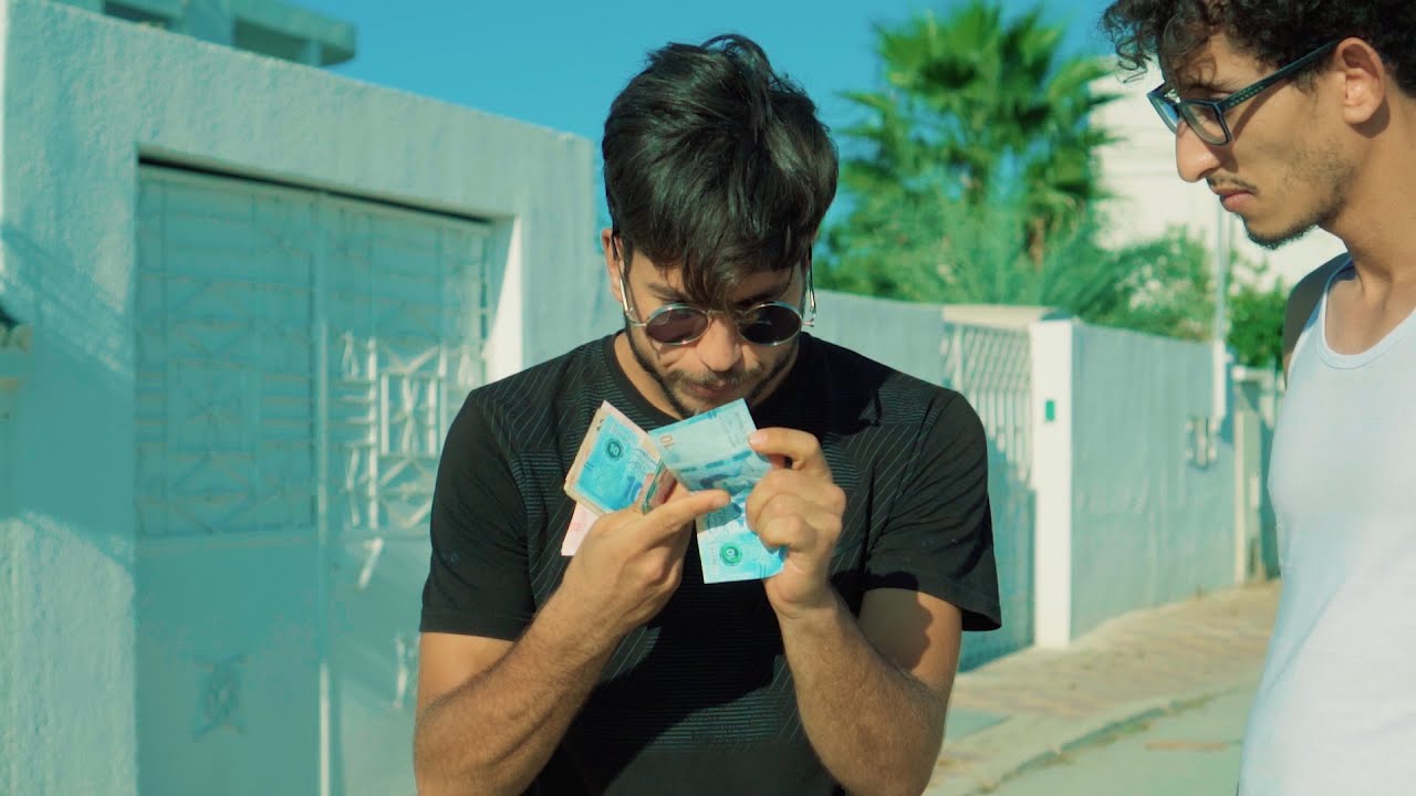 التونسي والفلوس | الدنية الدور  🤑😂