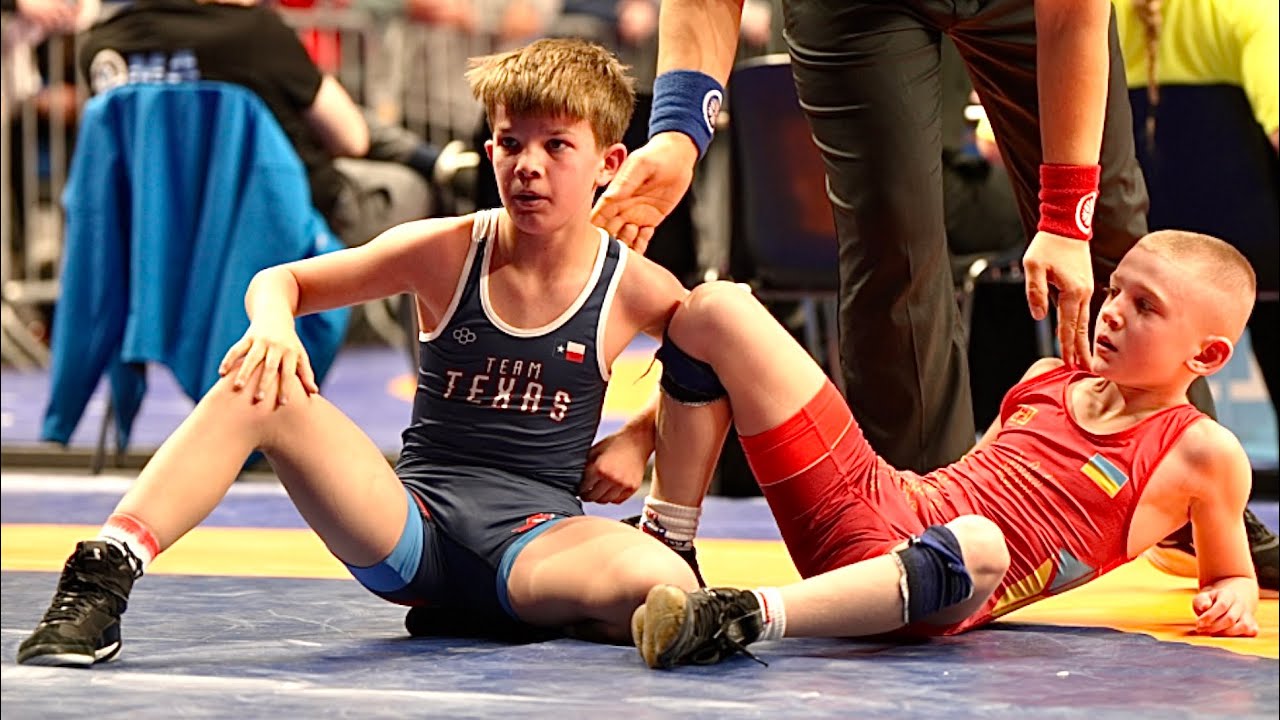 U13 Artem Humeniak (UKR) vs Joshua Schaub (USA) 32kg. Freestyle boys youth wrestling.
