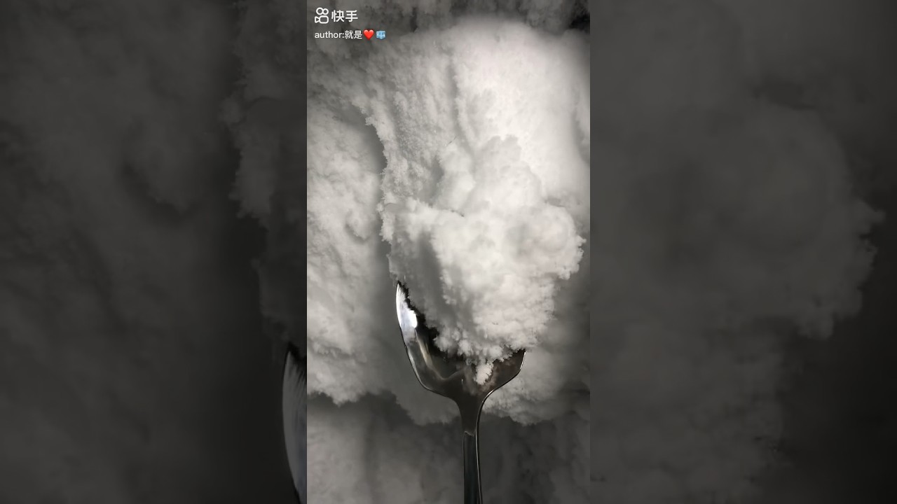 Powdery ice eating asmr