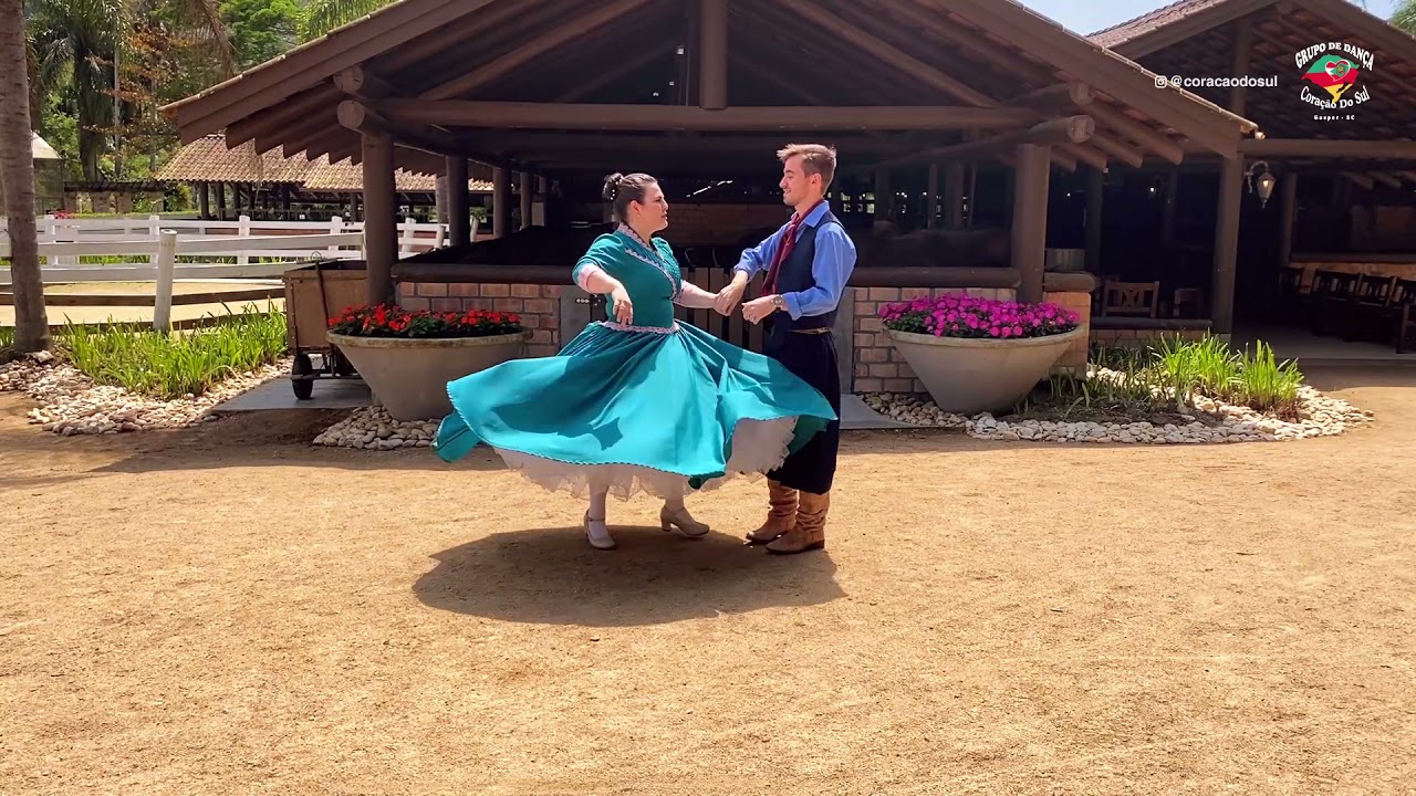 Dan&ccedil;a Ga&uacute;cha - Vanera