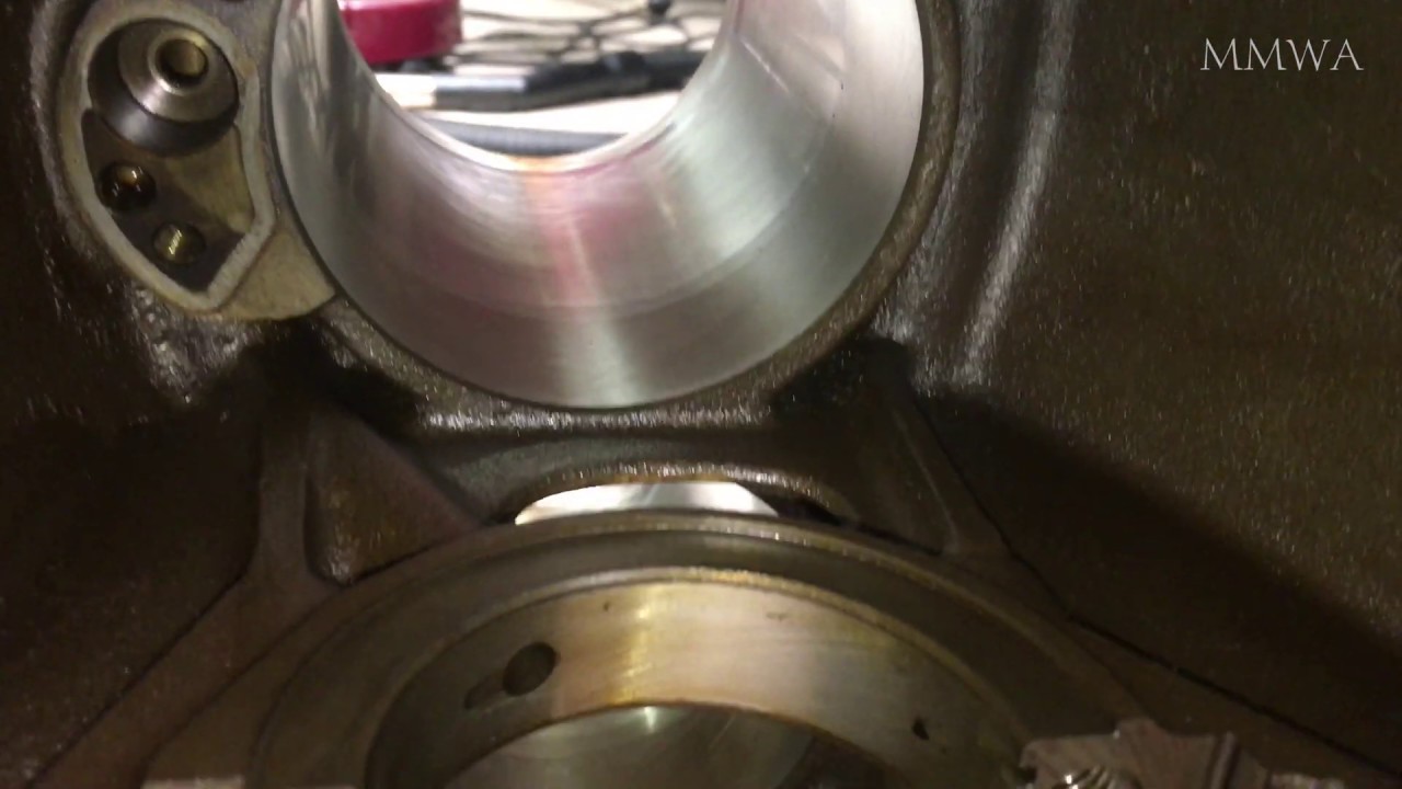 Mercedes M104.980 - Up close and personal with the block