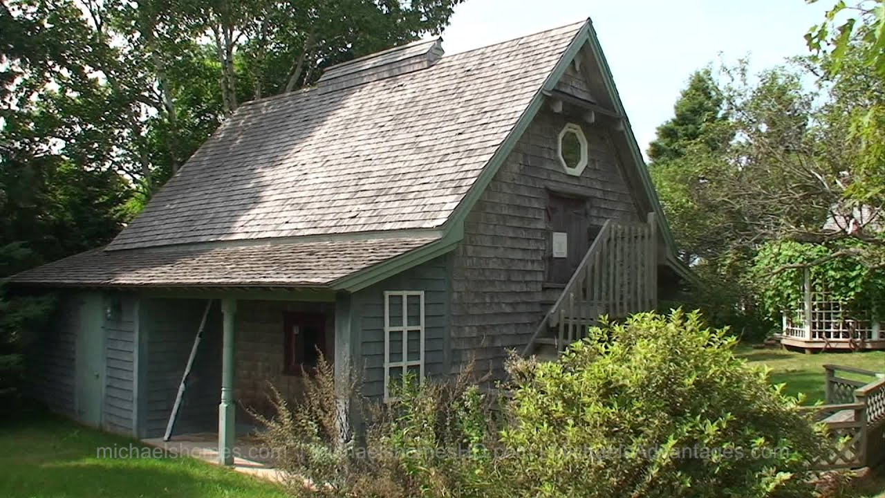 (SOLD) 8821 Cavendish 2 Cottages Barn Shed for Sale. Prince Edward Island Canada Real Estate PEI