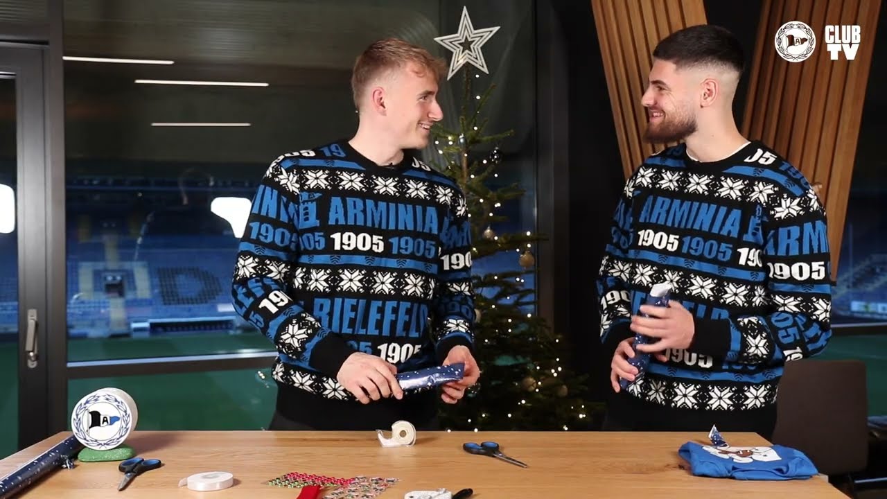 Weihnachts-Geschenke einpacken mit Jonas Kersken und Gerrit Gohlke