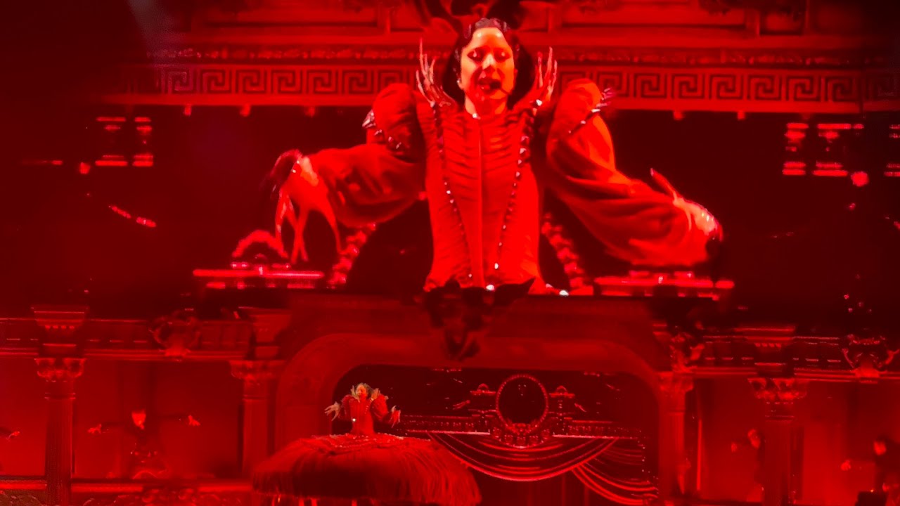 Lady Gaga - Abracadabra (live from The Mayhem Ball, Stockholm night 2, 2025)