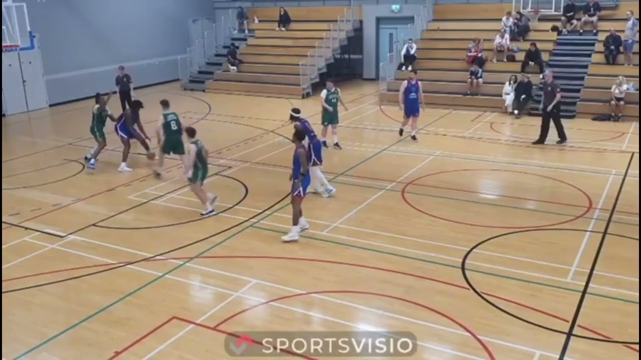 Zach Hinton  6'7