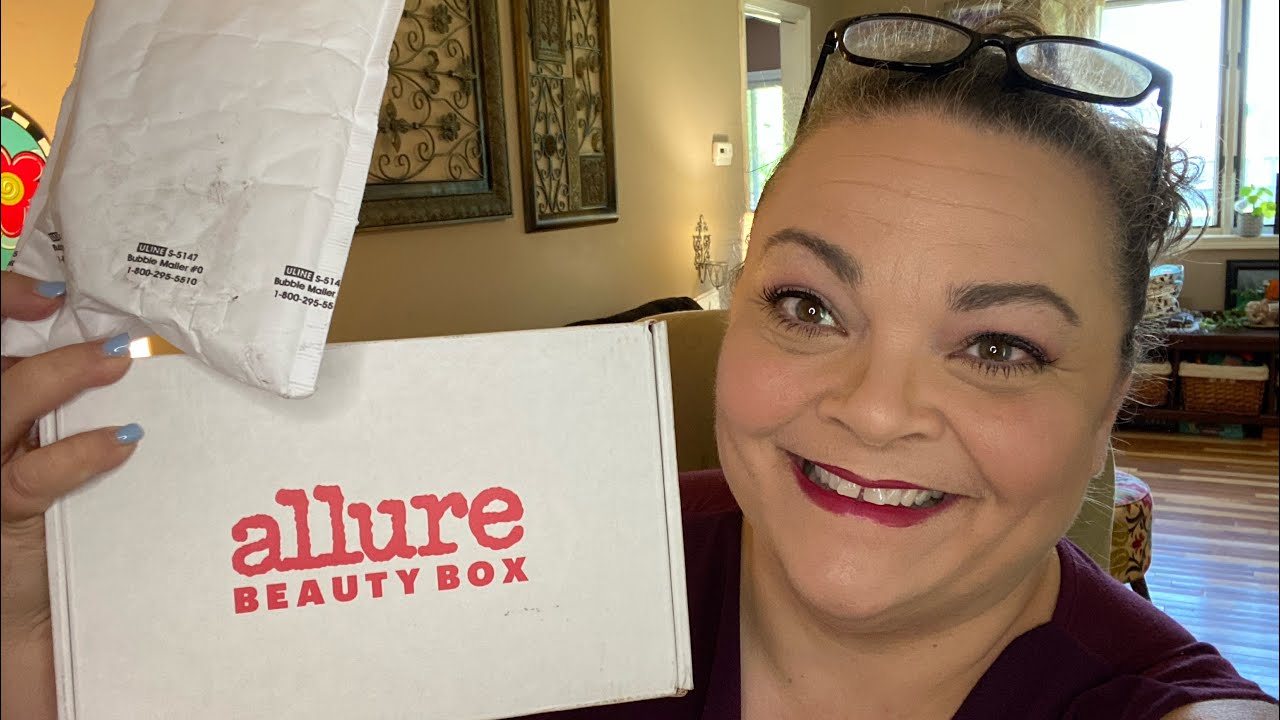 Allure Beauty Box + Free Gift June 2022
