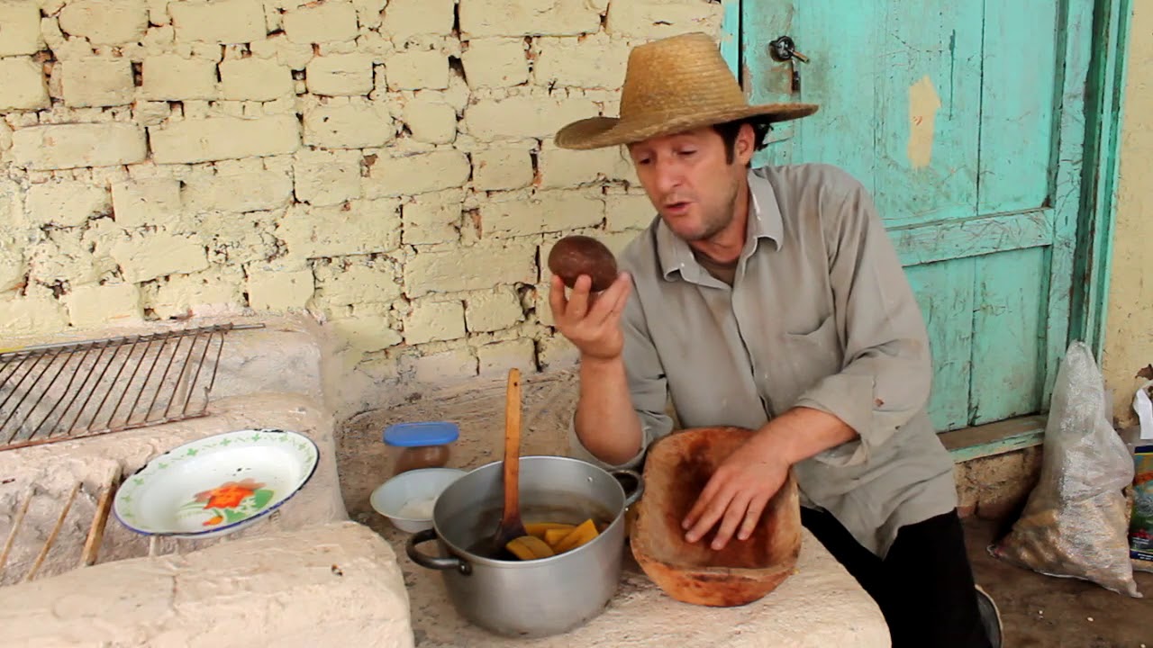 EL MOLLOCO DESAYUNO DE MI TIERRA Parte uno EL PAISANITO DE LOJA