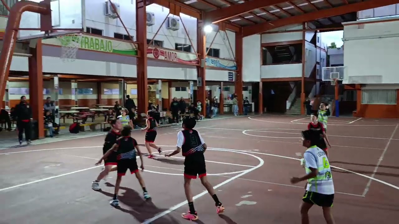 Trojans VS Sabers Parte 4