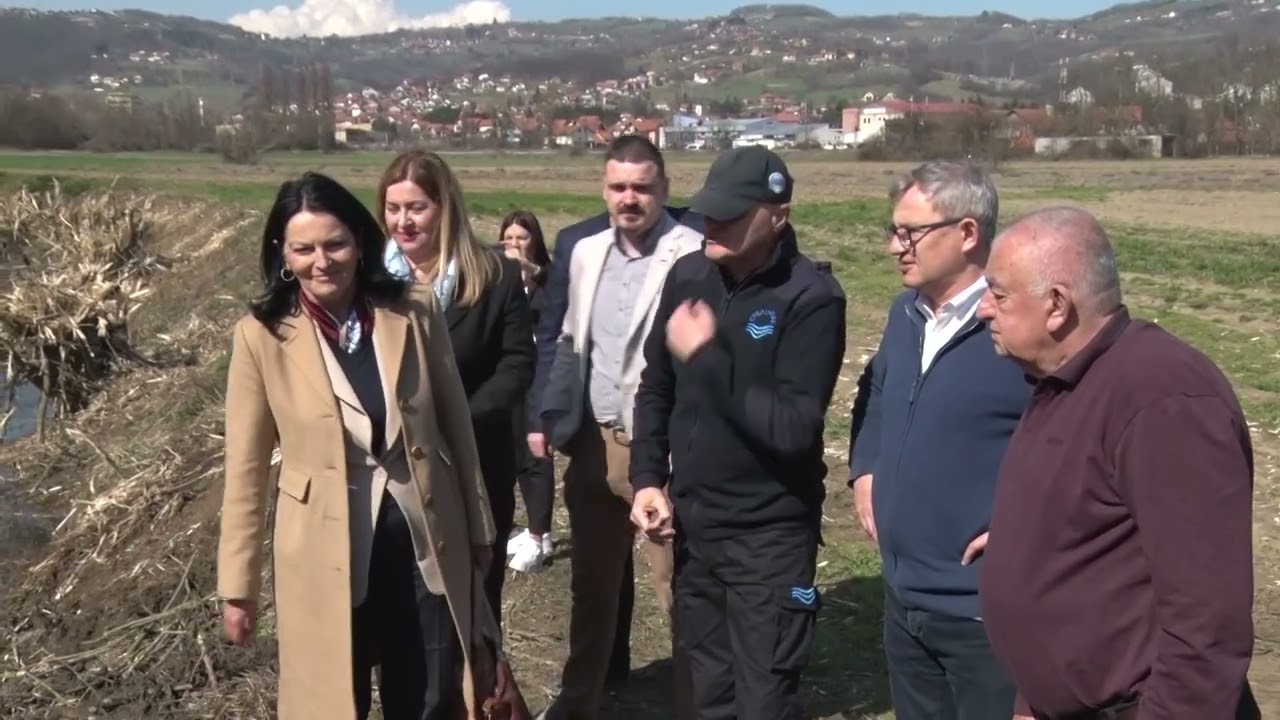 Ministar Glamočić u Sevojnu: Poseta gazdinstvu i radovima na Đetinji