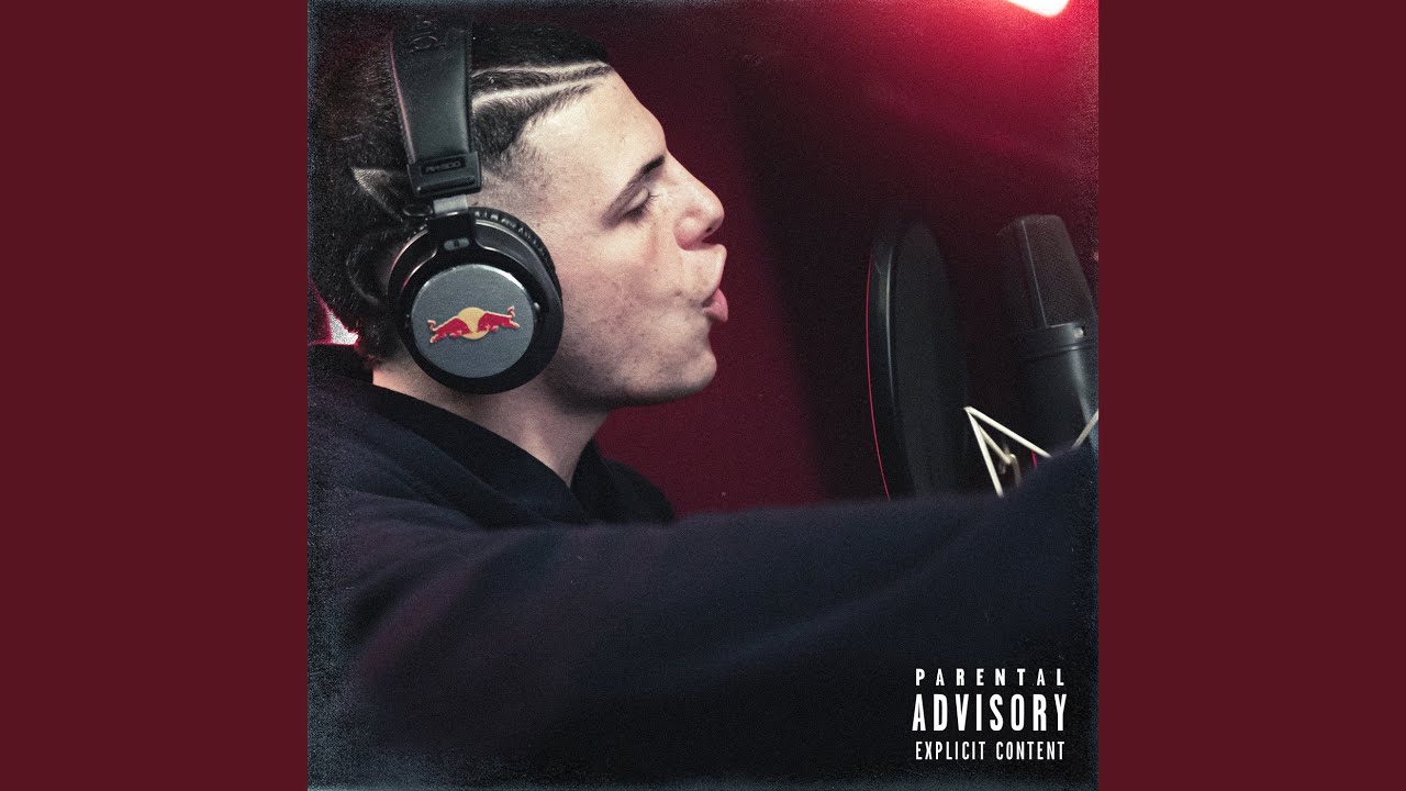 Walkie Talkie (Red Bull 64 Bars)