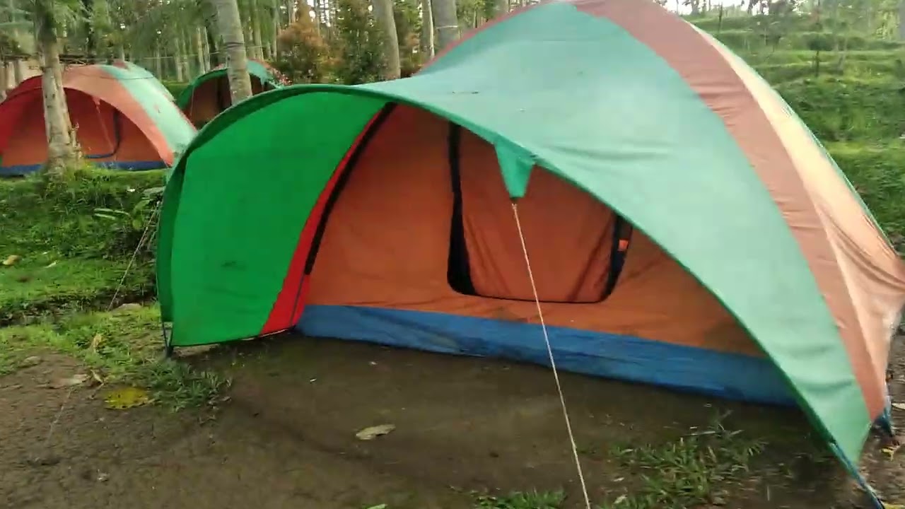 Grand camp riverside. Puncak Bogor megamendung