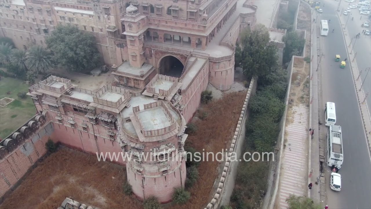Junagarh Fort in Bikaner on wintery misty day in desert: Aerial view of one of India's western fort