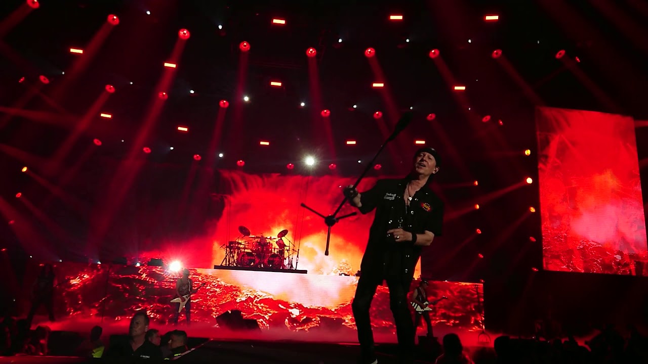 Scorpions - Still Loving You (Monterrey 2018)