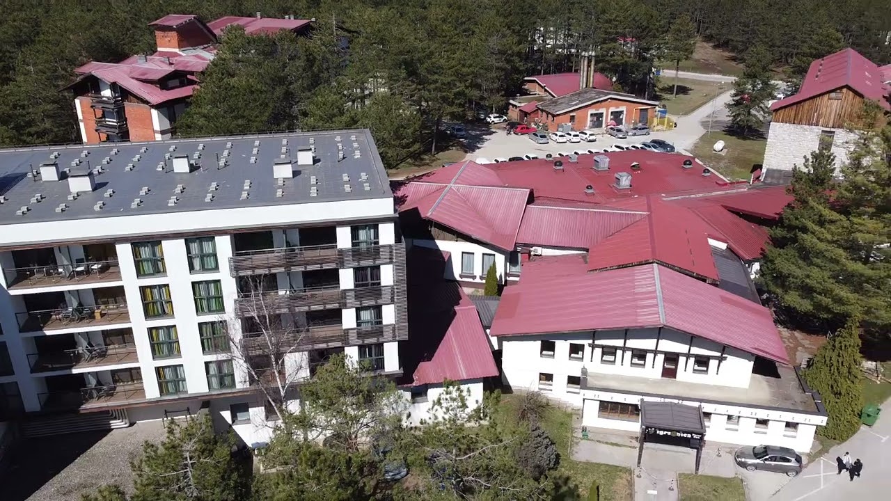 Mon drone &agrave; Zlatibor en Serbie. My drone in Zlatibor, Serbia