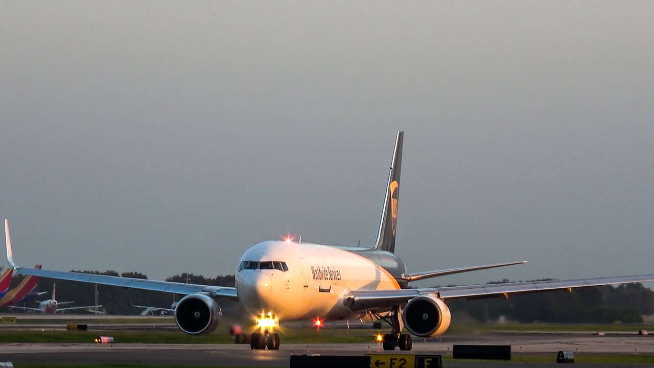 UPS 767 LOUD UP Close Golden Hour Spotting TPA