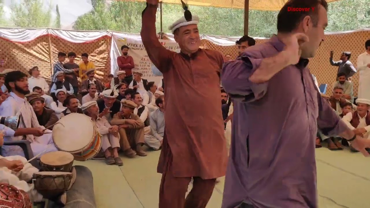 #culture #dansing #yasinvalley #gilgitbaltistan #hunzaiginan #mountains 