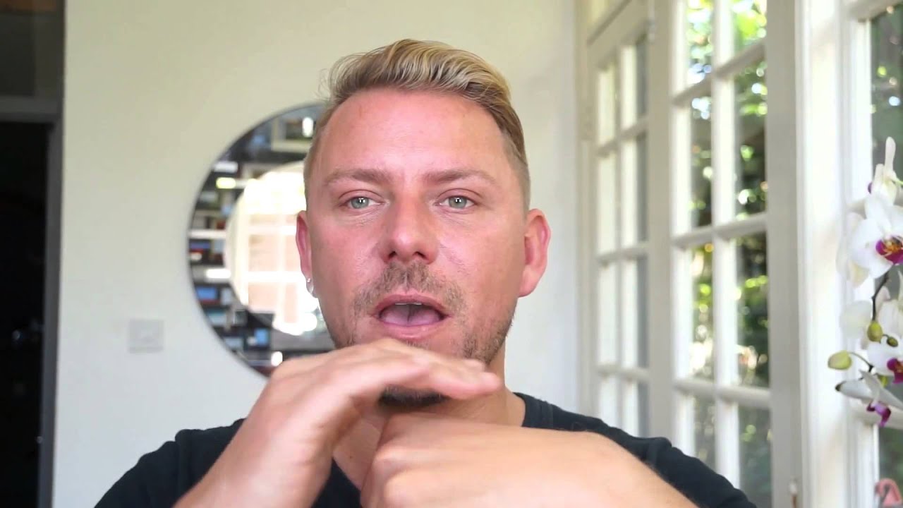 ILLAMASQUA HYDRA VEIL REVIEW