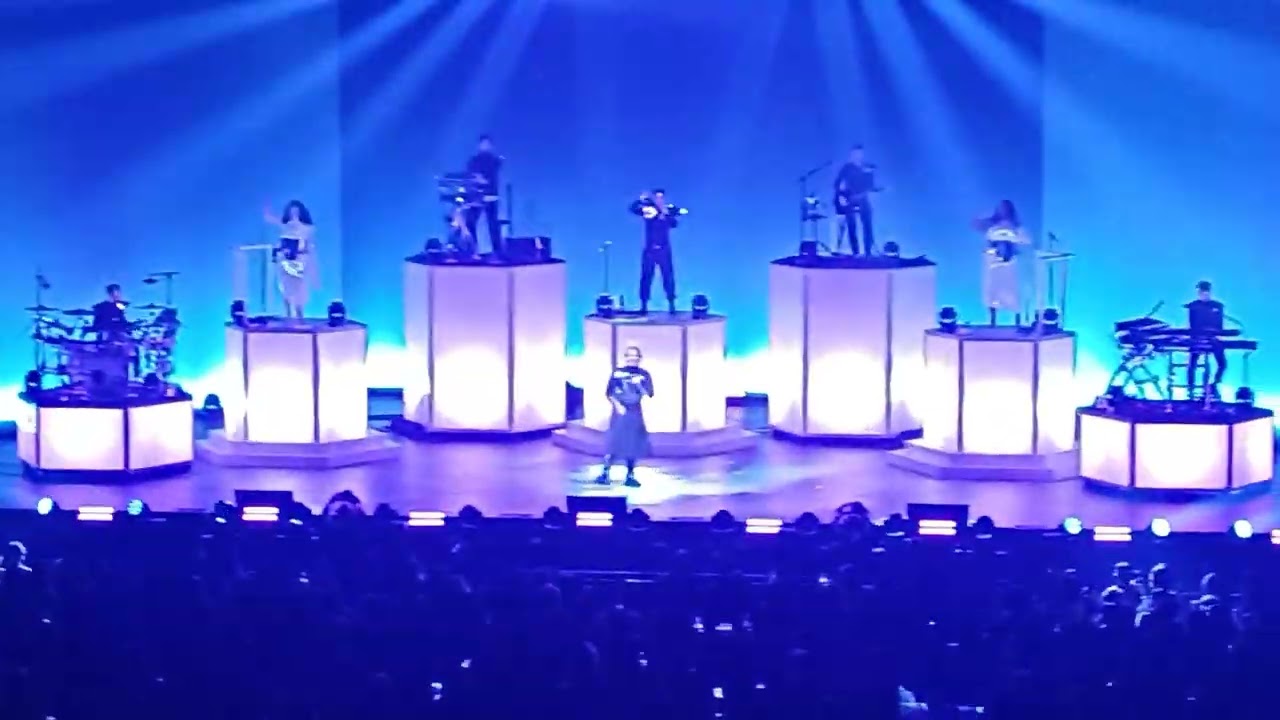 slimane cupidon tour live   au dome de Marseille  le 12/04/2024