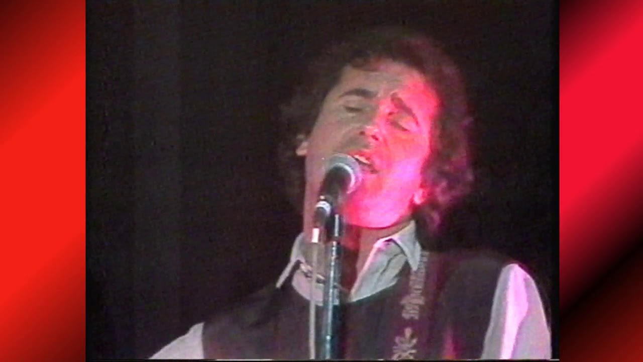 01 Solo Pienso en Tí Ana Belén y Víctor Manuel en vivo 1983