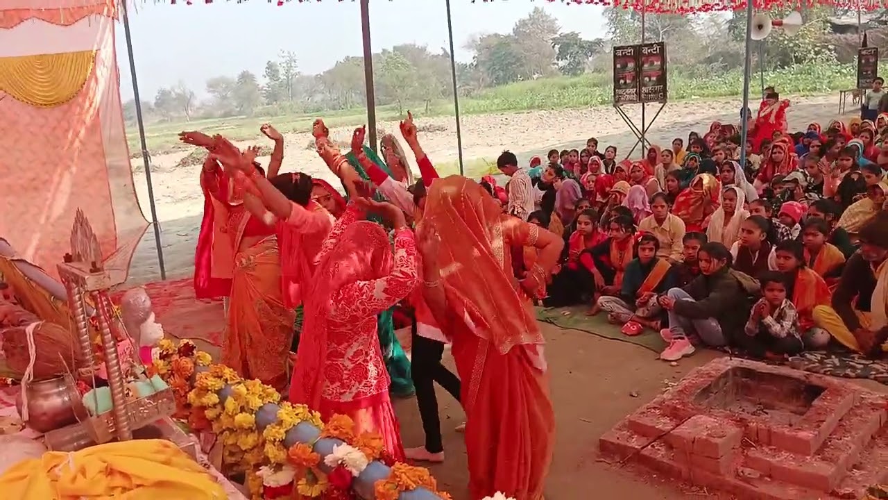 ग्राम सिरसा मे भोले शास्त्री का धमका नए अंदाज में √ #bhole #shastri 