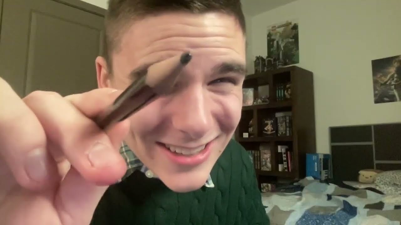 I broke into your home to draw you : ASMR