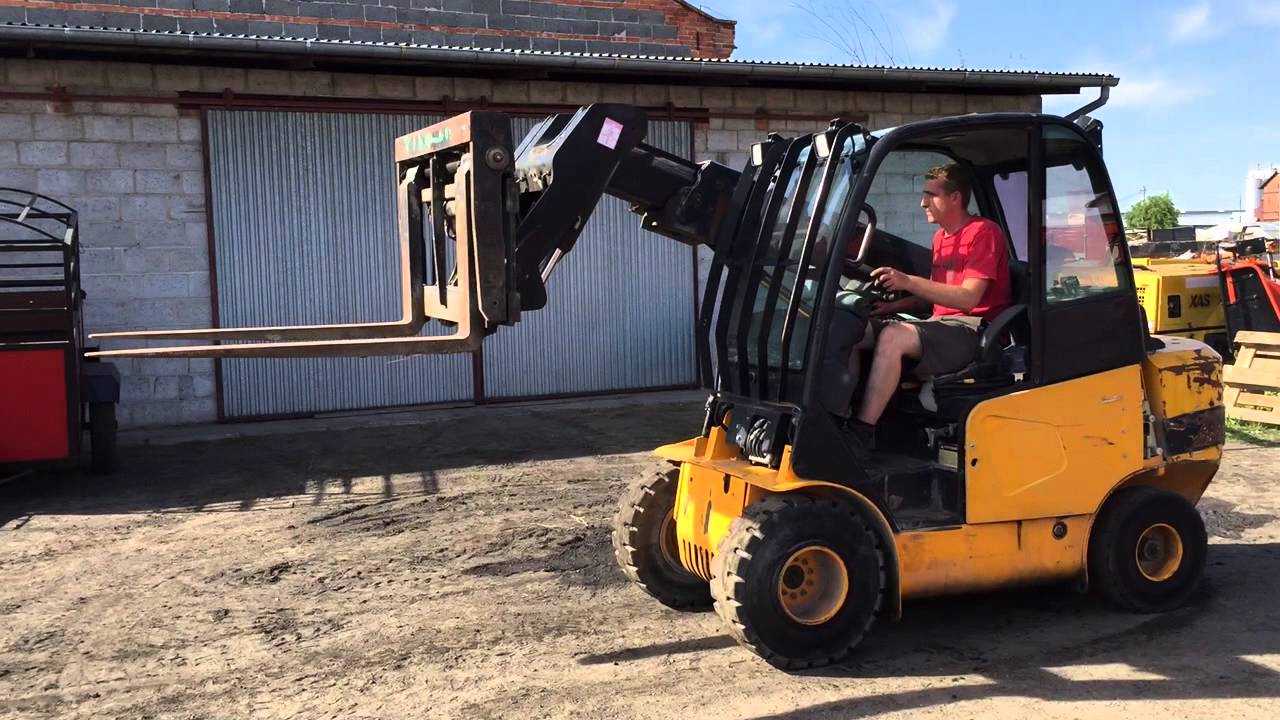Wózek widłowy JCB TELETRUK (www.klaravik.pl)