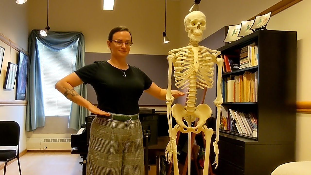 What does it mean to bend at the waist? Exploring with Alexander Technique