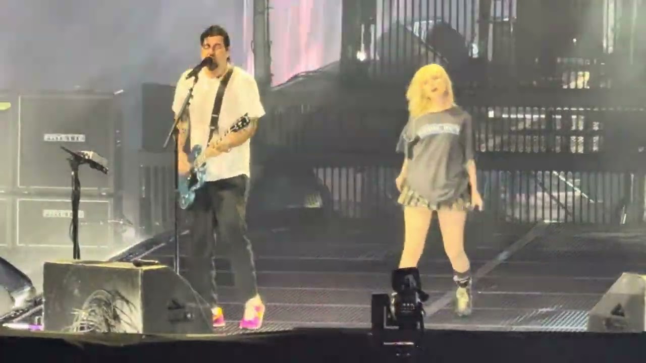 Deftones: Minerva (feat. Hayley Williams) - Bridgestone Arena 3.26.25