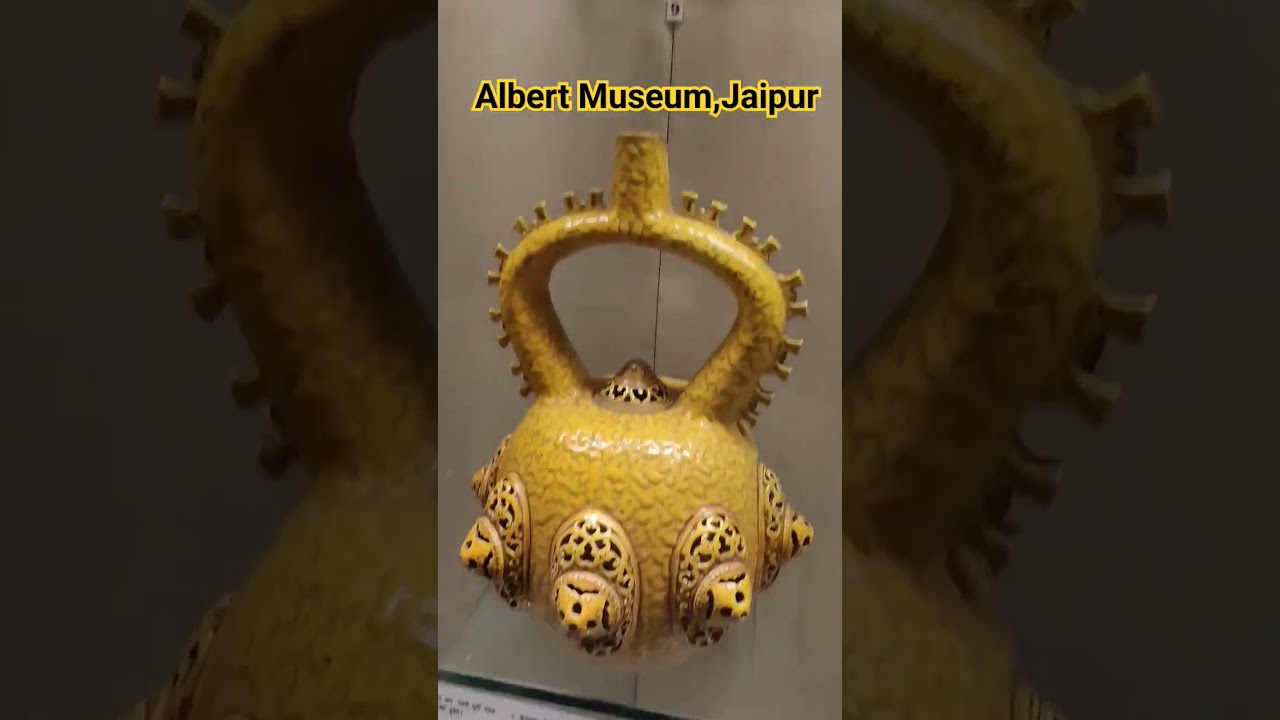 Hungarian Pottery 