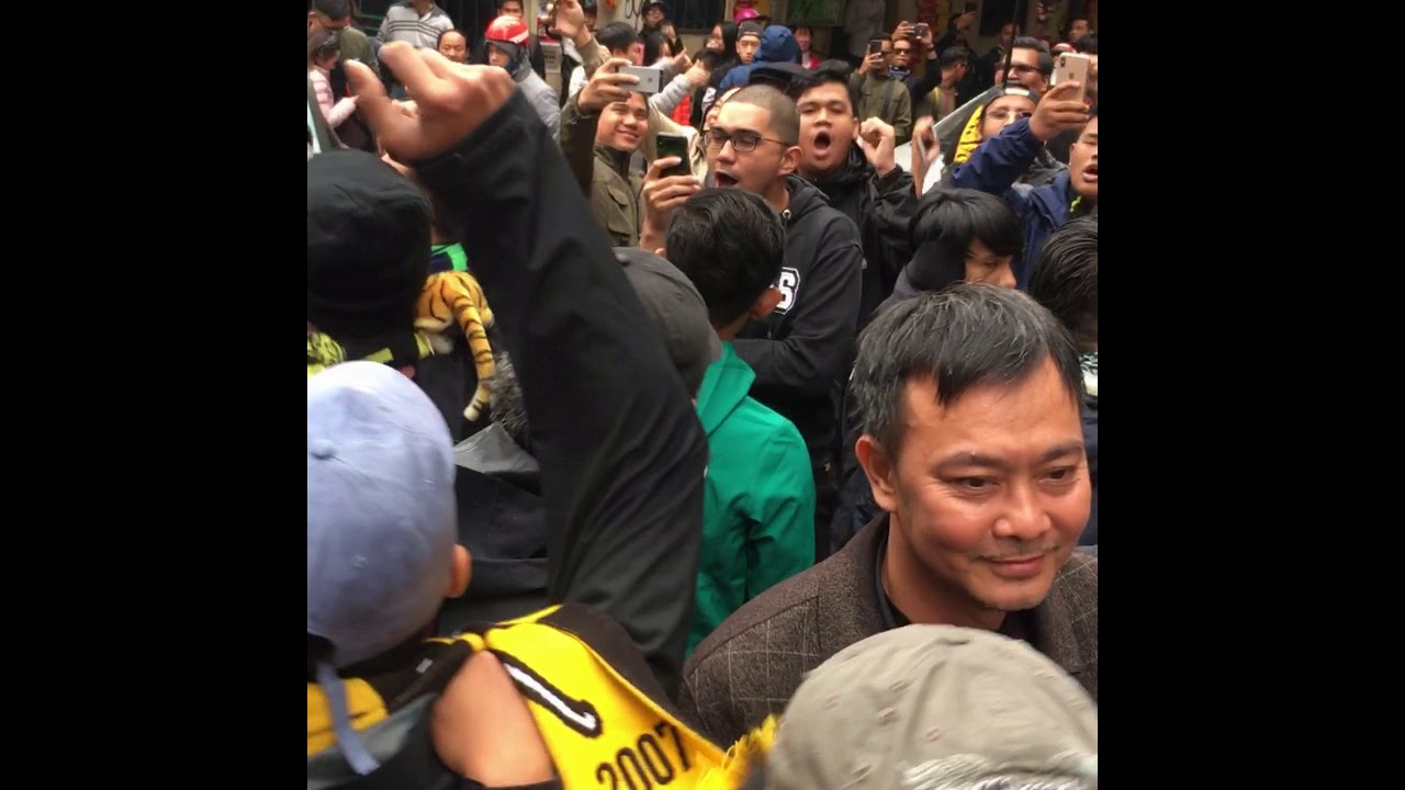 Ultras Malaya Corteo in Hanoi AFF Suzuki Cup Final 2018 Vietnam vs Malaysia