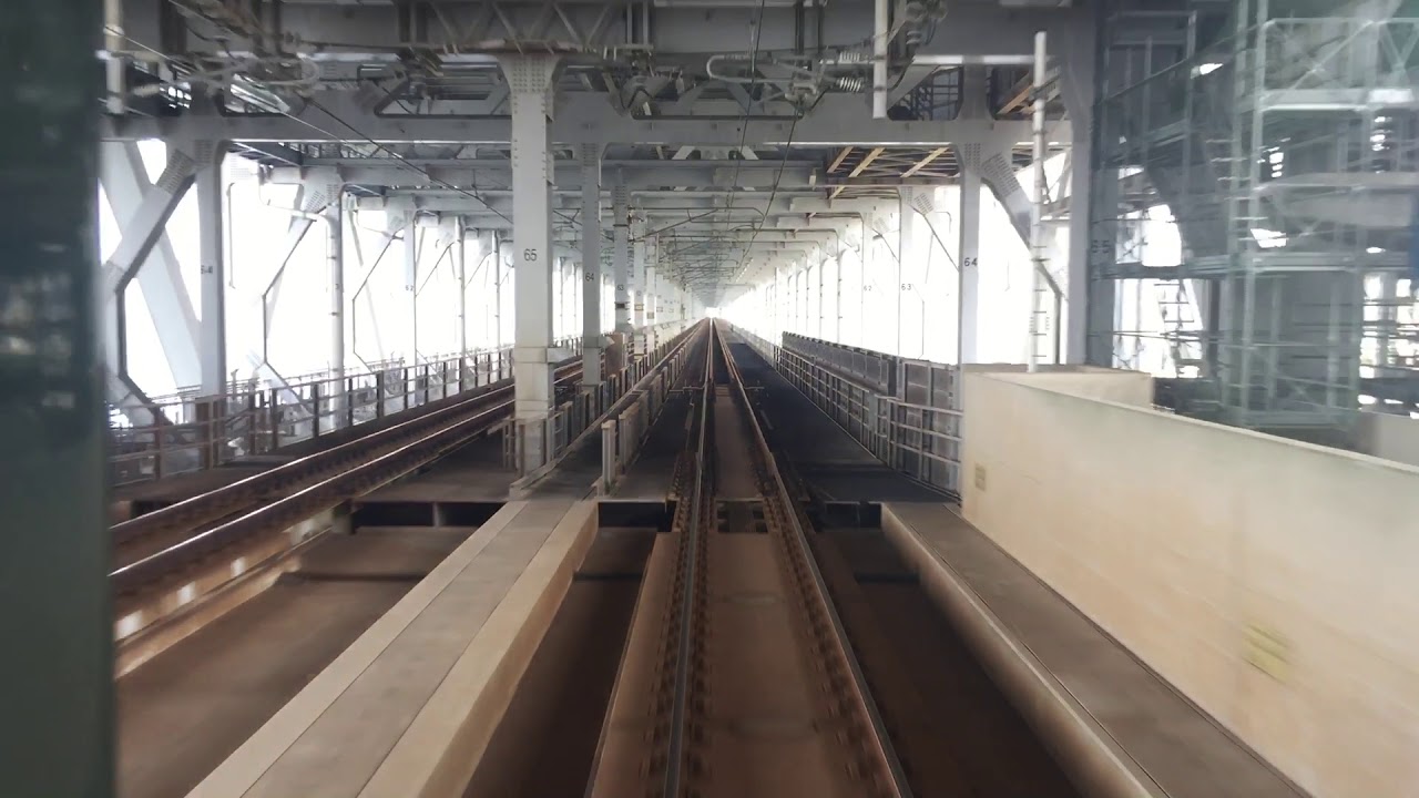 サロンカー伊予路、瀬戸大橋通過