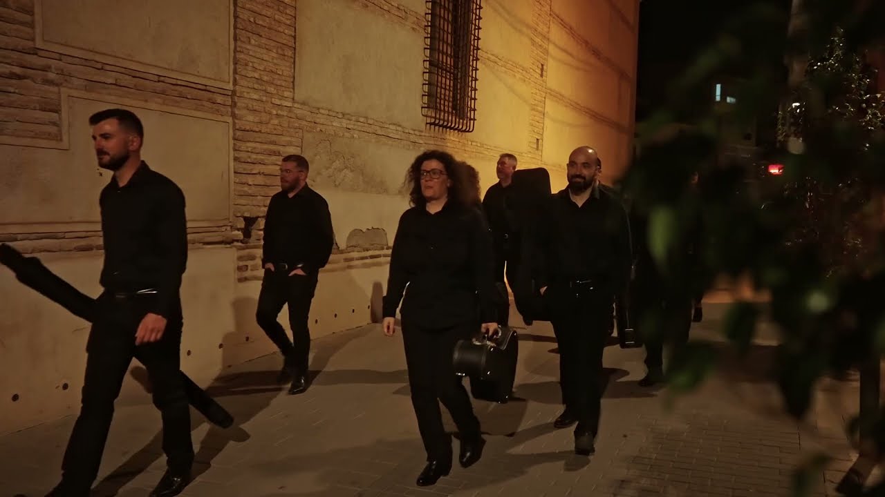 ¡A la Gloria!