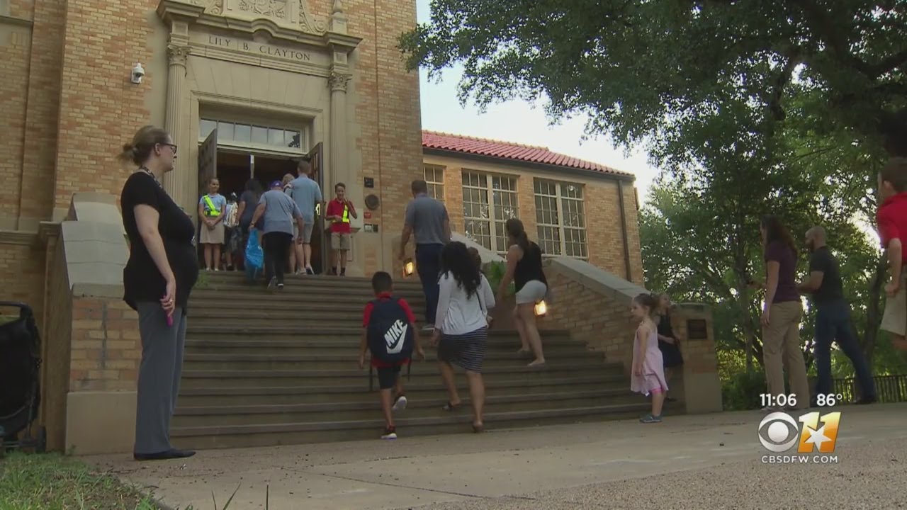 Sights & Sounds As FWISD Students Return To The Classroom