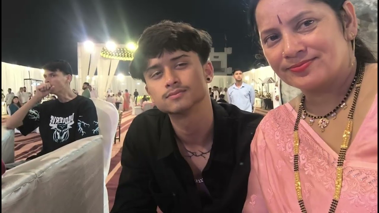 Congratulations 🎉 Rohan❤️ Himani 🥰💐💐