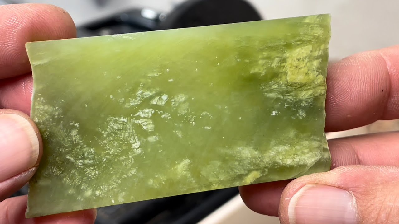 Cutting Vesuvianite