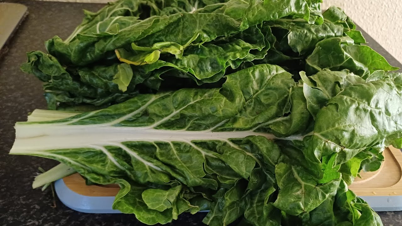 How To Chop Spinach.  How To Cut Spinach