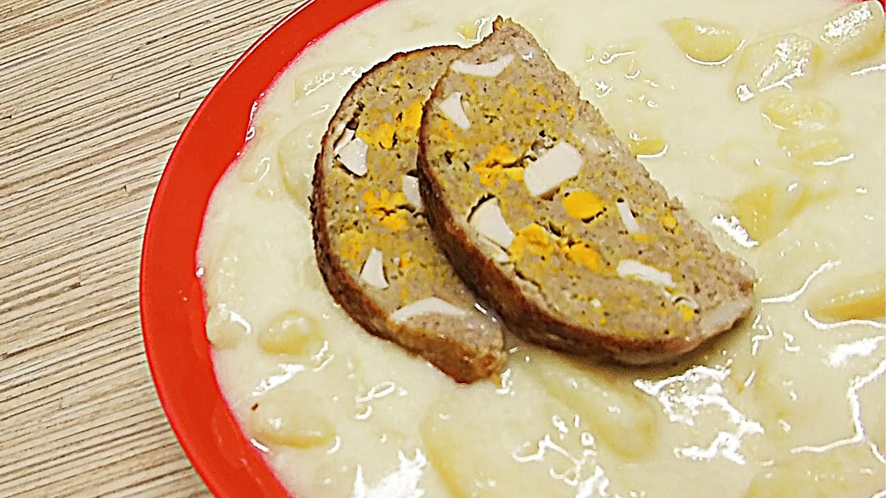 Burgonyafőzelék tojásos rúdfasírttal és gömbfasírttal
