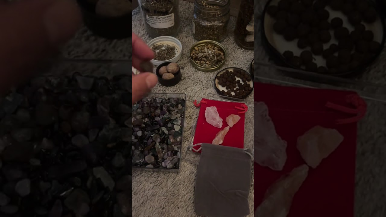  Mojo Bag or Gris Gris bags #espiritismo #witchcraft #hoodoo #magic #santeria #occult #witch #mojo