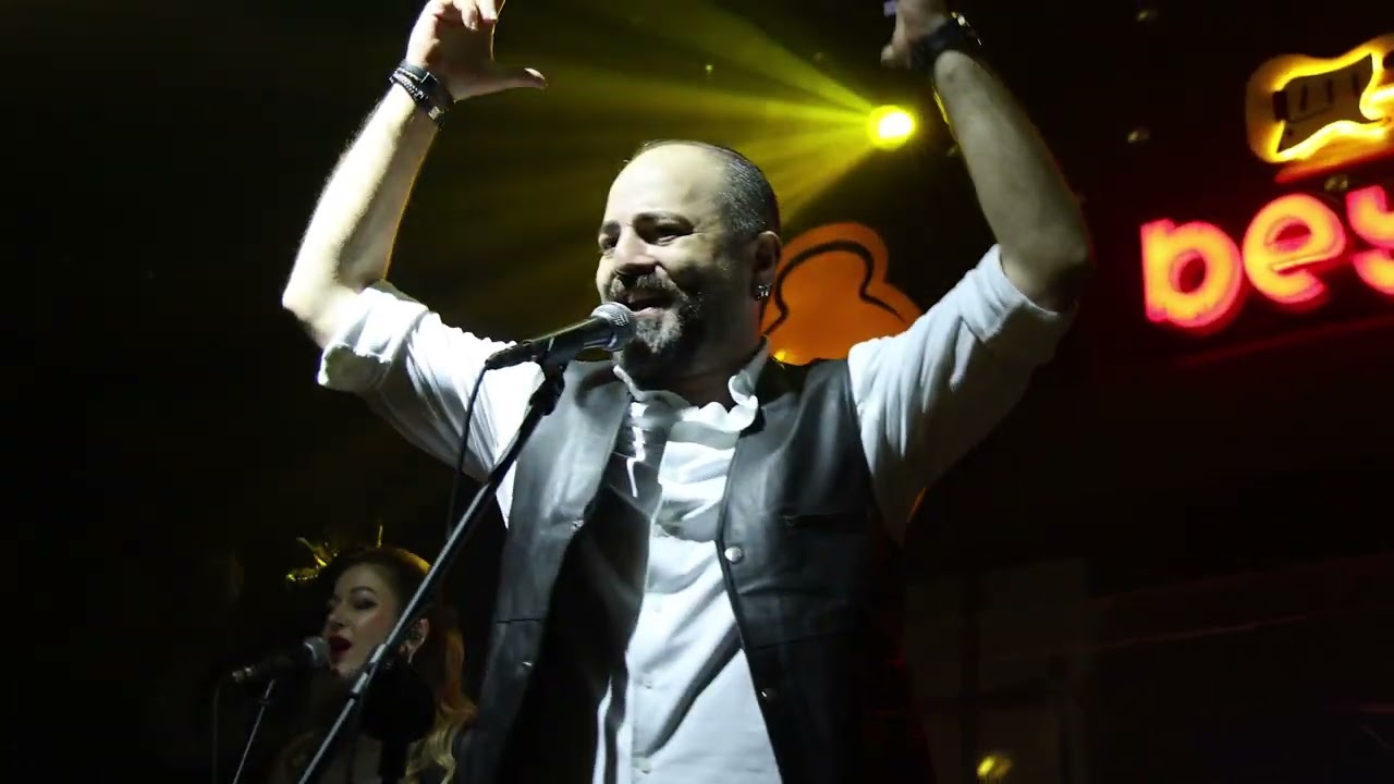 Fethi Konser - Dağlara Küstüm