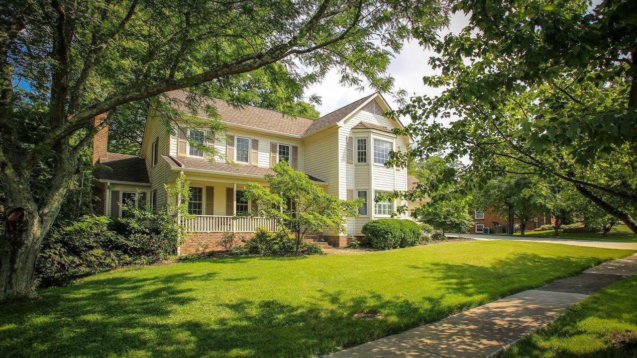 Home tour Traditional style - the NEW classic - Lexington, KY