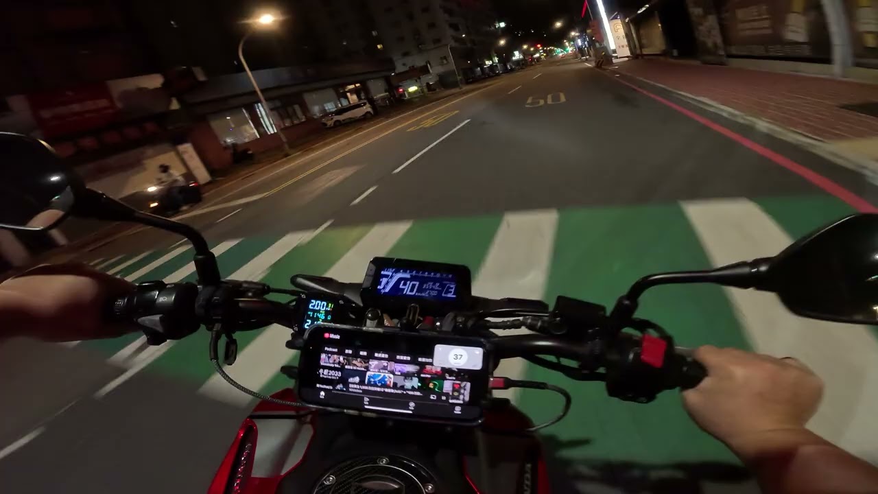 Honda cb150r 4K 晚上兜兜風