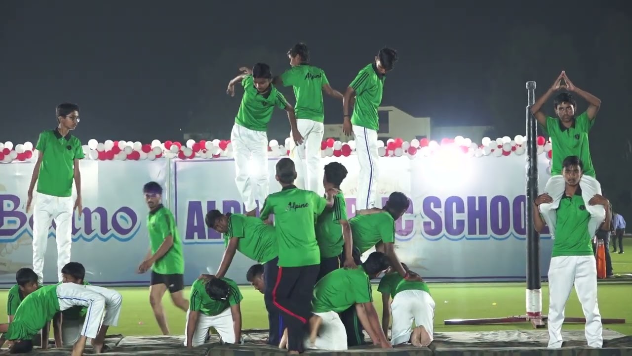 Pyramid Formation (Senior Boys)
