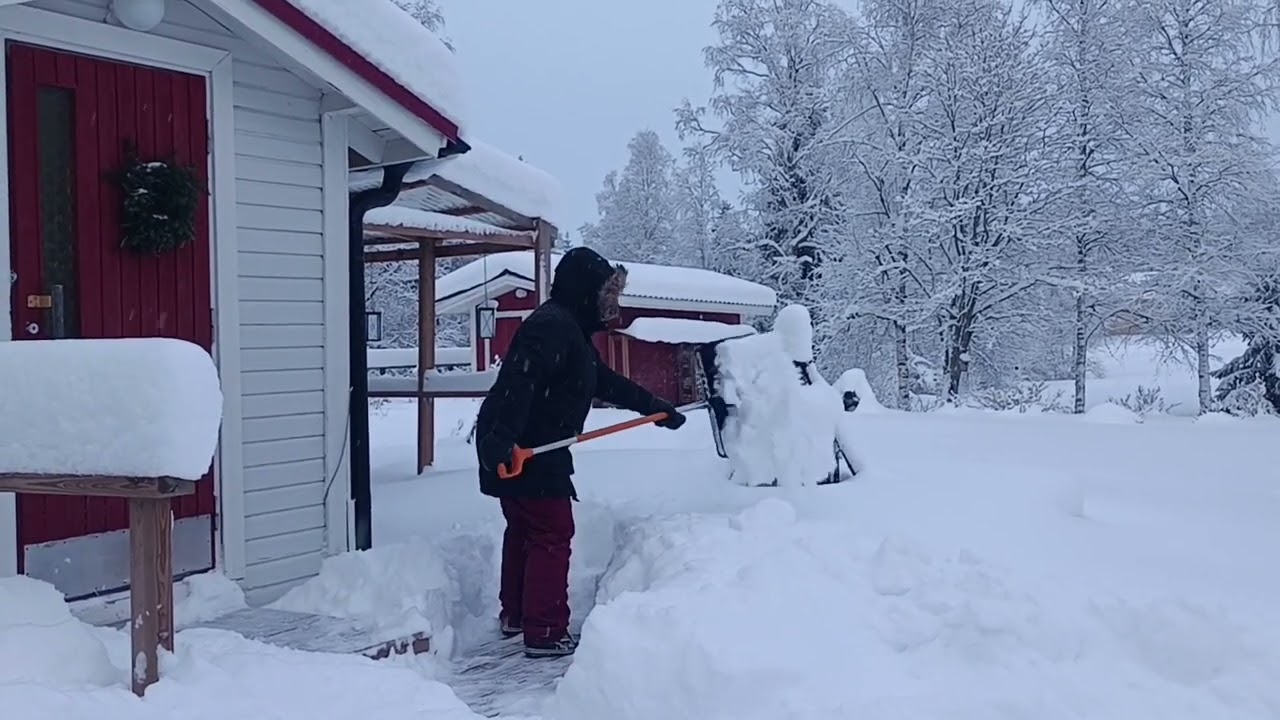 Winter days in isolated cabin in Northern Savonia, part 1
