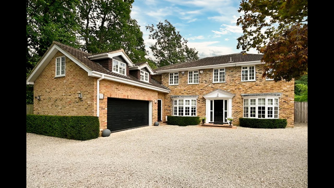 For Sale - 5 Bedroom Detached House, Ascot - Chewton Rose Estate Agents Ascot - Property Video Tour