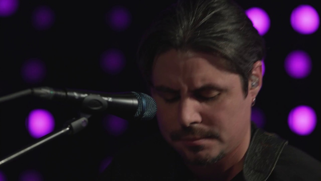 Low Roar - St. Eriksplan (Live on KEXP)