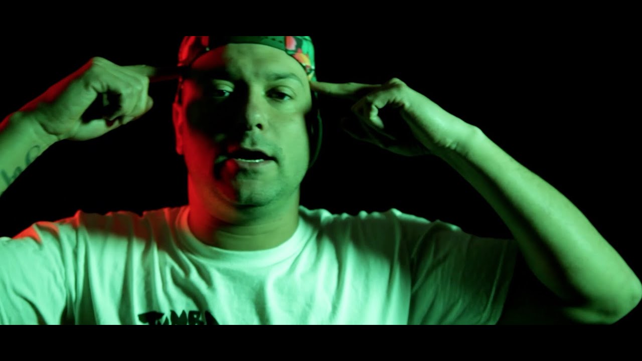 CHARLY EFE & LOREN D - NO HAY TREGUA con MISTAH GODEH